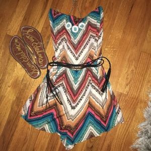 Trixxi Printed Elastic Strapless Romper w/belt (M)